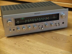 SONY STR-7055 FM/AM stereo přijímač (1972-76) - 2