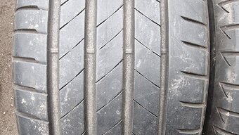 Letní pneu 255/45/19 Bridgestone - 2