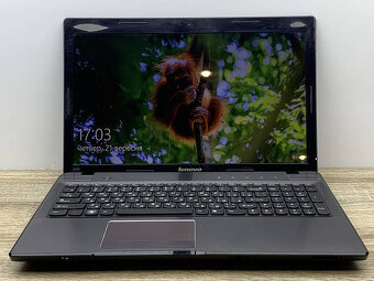 Lenovo Ideapad Z575 - 2