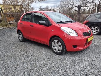 Toyota Yaris, 1.3 VVTi 64kw 1.majitel Klima - 2