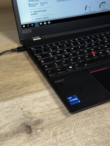 Lenovo T15 gen.2 - 2