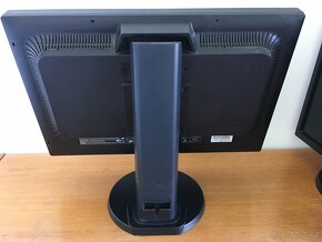 PC Monitor - 22” - 2