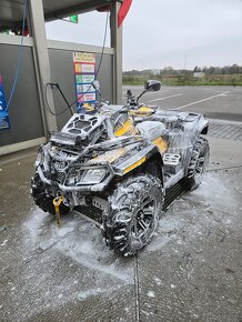 Can-am Outlander 800R XMR - 2