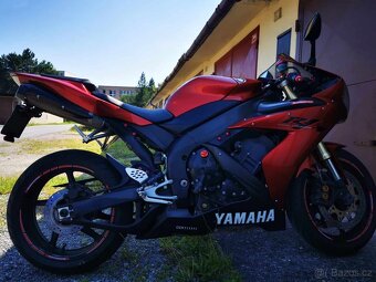 YAMAHA  YZF R1 2004 - 2