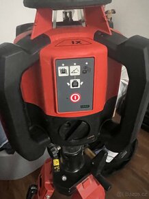 HILTI PR 300 HV2S komplet s hilti stativem a zaměřovací latí - 2