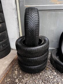 Zimní pneu Michelin 195/65/15 - 2