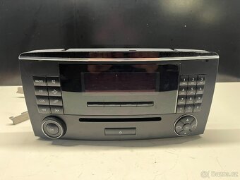 //Rádio Mercedes-Benz R-CLASS W251 CD// - 2