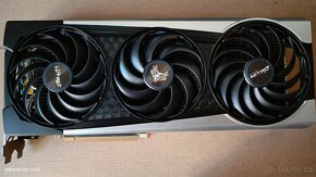 Sapphire RX 6700 XT 12G Nitro+ - 2