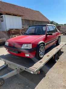 Peugeot 205 CTI - 2