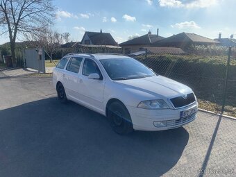 Škoda Octavia 2.0 tdi 103kw. Webasto , xenony - 2