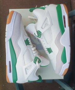 Jordan 4 Retro SB Pine Green - 2