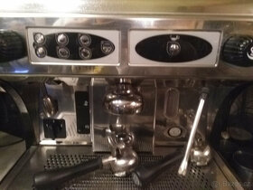 jednopákový kávovar značky Astoria - 2