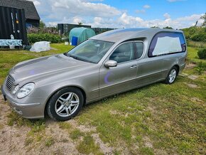 Mercedes-Benz W211 Pohřební vůz - 2