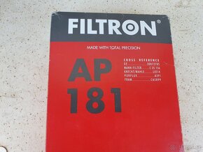 Vzduchový filtr Filtron AP 181 pro Volvo - 2