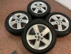 Originalní ALU kola Škoda 5x112 r16 zimní pneu 7mm - 2