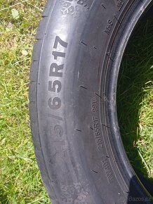 Zimní pneu 215/65 R17 99V - 4 kusy - 2