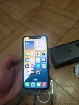 Apple iPhone 11 PRO - 2