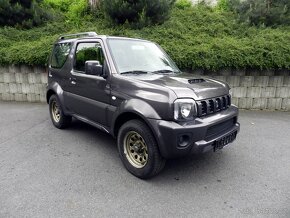 Suzuki Jimny 1.3 63 kW 4x4 1.MAJITEL r.v. 2013 - 2