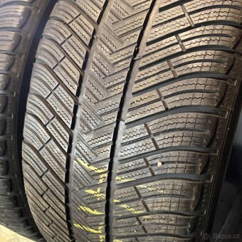 Zimní pneu 295/40 R20 110V Hankook 5,5-6mm - 2