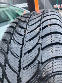 Kola se zimní pneu 185/60 R14 - 2