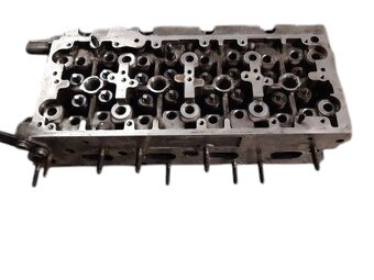 Hlava motoru 1,6/2,0 TDI Common rail 03L103373A - 2