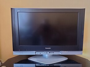 LCD TV Panasonic TX-32LX600F - 2