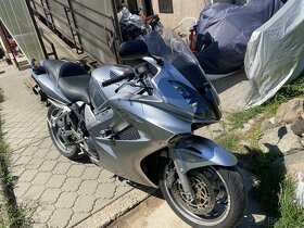 Honda VFR 800 VTEC 2004 - 2