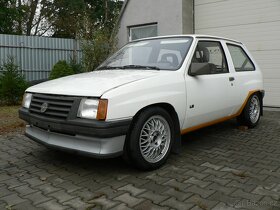 OPEL CORSA A GSi - 2