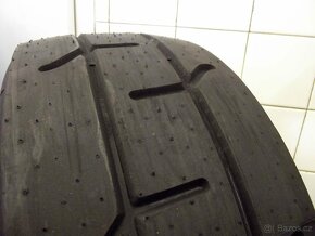 Semislick 195/50R15 - 2