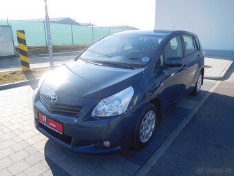 Toyota VERSO 2.0 D-4D, 93 kW, Aut. Klima, 7. Míst - 2