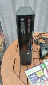 XBox 360 + Kinect senzor + 4 hry - 2