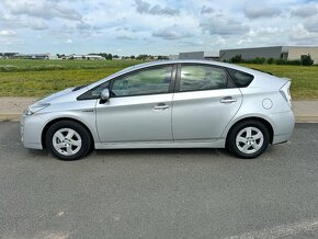 TOYOTA PRIUS 1.8 HYBRID //2011 KEYLESS HEAD-UP SERVISKA - 2