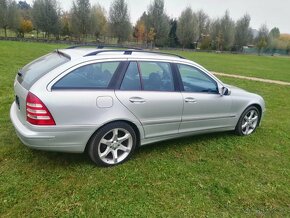 Prodám Mercedes-Benz C320cdi - 2