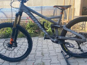 Prodám enduro kolo Devinci Django 27,5 S C - 2