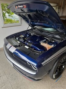 Dodge Challenger 5.7 Hemi - 2