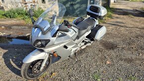 YAMAHA FJR 1300 - 2