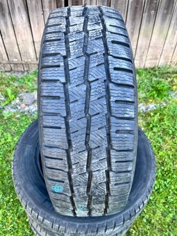 215/60 R17C 104/102H Zimní Michelin Agilis - 2