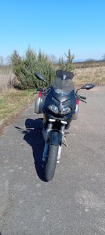 Cagiva navigátor  1000   suzuki 100k - 2