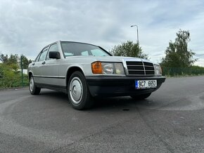 Mercedes 190 W201  , 2.0 veterán bez koroze - 2