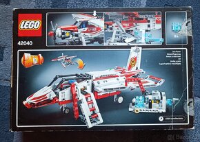 LEGO Technic 42040 Požární letoun - 2