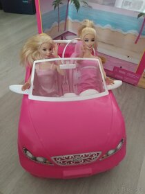 Barbie kabriolet + 2 panenky - 2