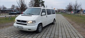 Volkswagen Transporter T4 LONG 2.5 TDI 65kw - 2