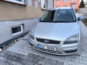 FORD FOCUS 1.6 TDCi TITANIUM, DIGIKLIMA, NAVI,Tažné - 2