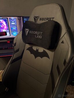 Secretlab Titan Evo Dark Knight edition - 2