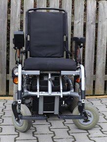 Elektrický invalidní vozík Meyra Champ s liftem. - 2