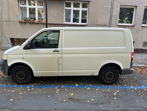 VW Transporter T5 2,5 tdi - 2