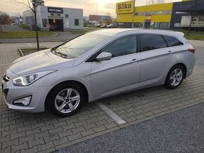 Hyundai i40 combi 1.7 crdi automat - 2