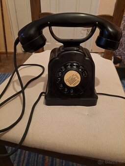 Retro telefon - 2