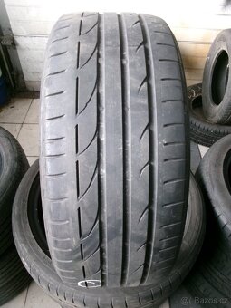 225/40 R18 BRIDGESTONE (2x4,5 a 2x4mm) č.14959 - 2