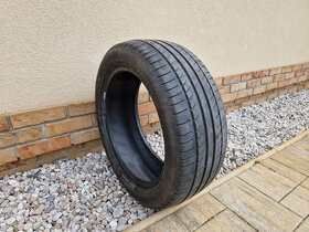 1 ks letní pneu Michelin Primacy HP 215/50 R17 - 2